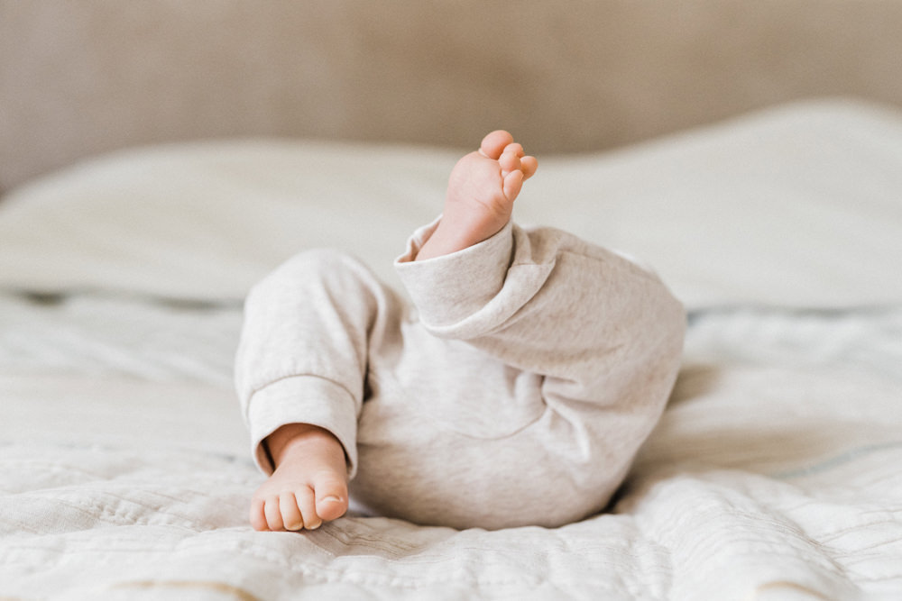 naturalna sesja noworodkowa krakow fotograf