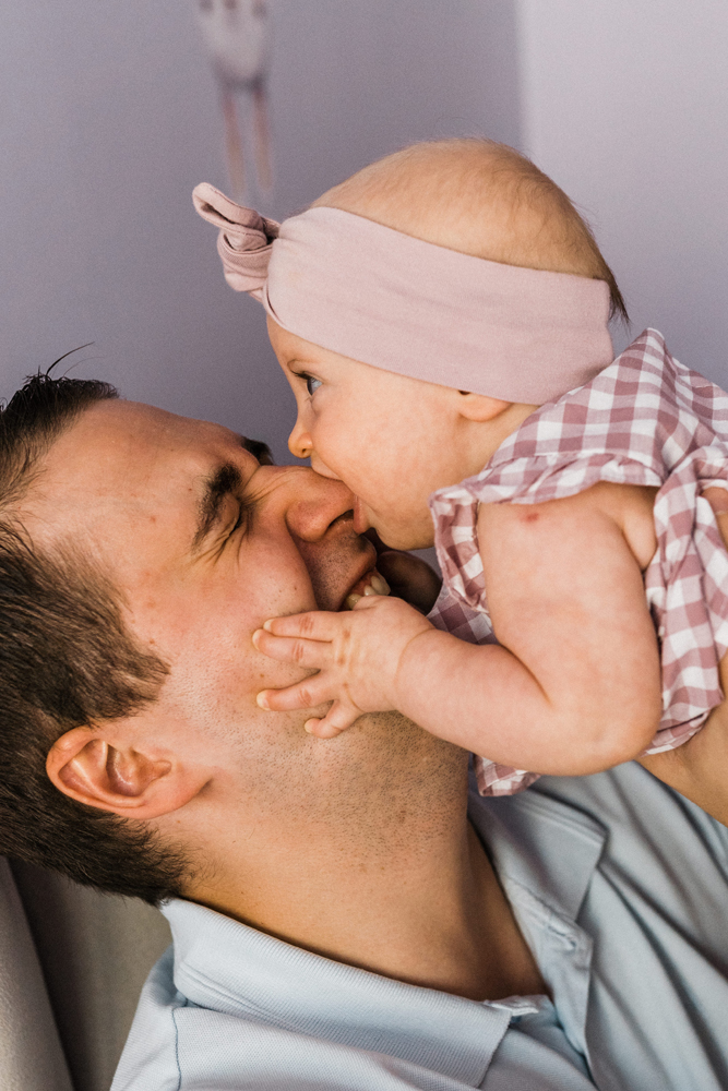 sesja noworodkowa w domu krakow